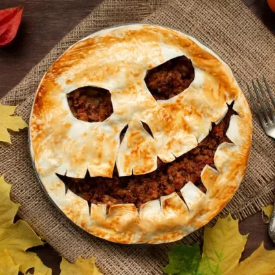Tourte d'halloween à la viande hachée